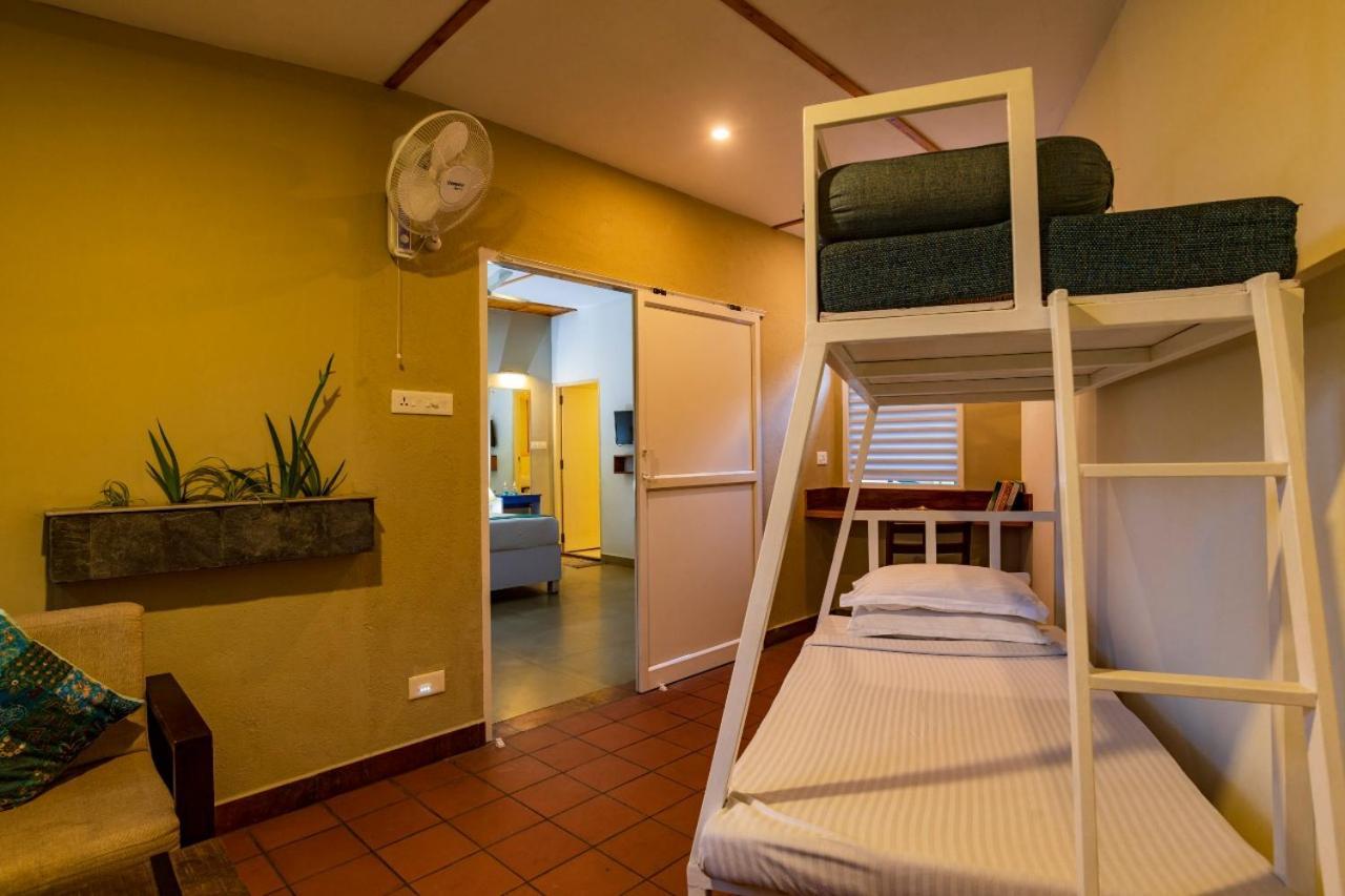 Mistletoe Homestay & Cafe Munnar Esterno foto