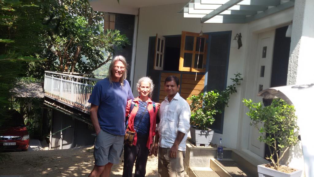 Mistletoe Homestay & Cafe Munnar Esterno foto