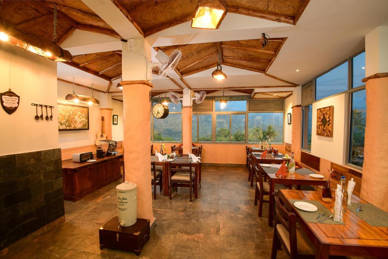 Mistletoe Homestay & Cafe Munnar Esterno foto